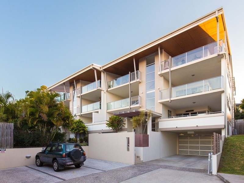 12/86 Pembroke Road, Coorparoo QLD 4151