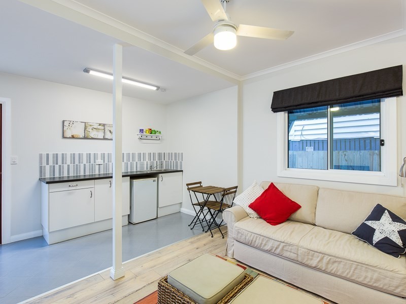 270 Bennetts Road, Norman Park QLD 4170