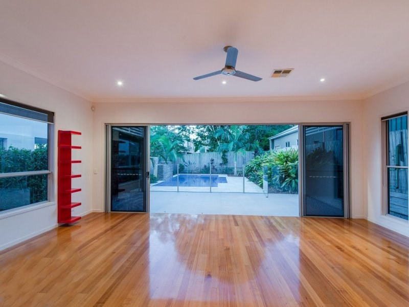 7 Bunya Street, Cannon Hill QLD 4170