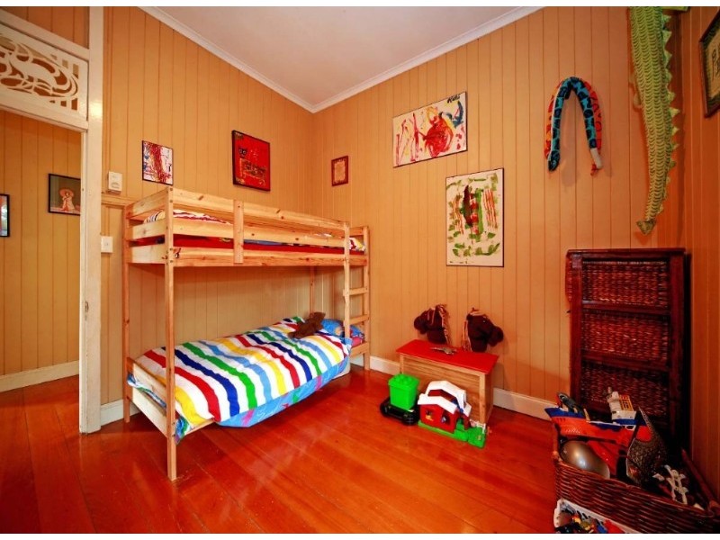 155 Armstrong Road, Cannon Hill QLD 4170