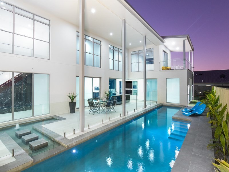 10 Sandringham Street, Clayfield QLD 4011