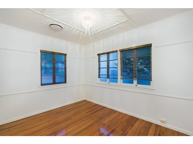 35 Majestic Outlook, Seven Hills QLD 4170