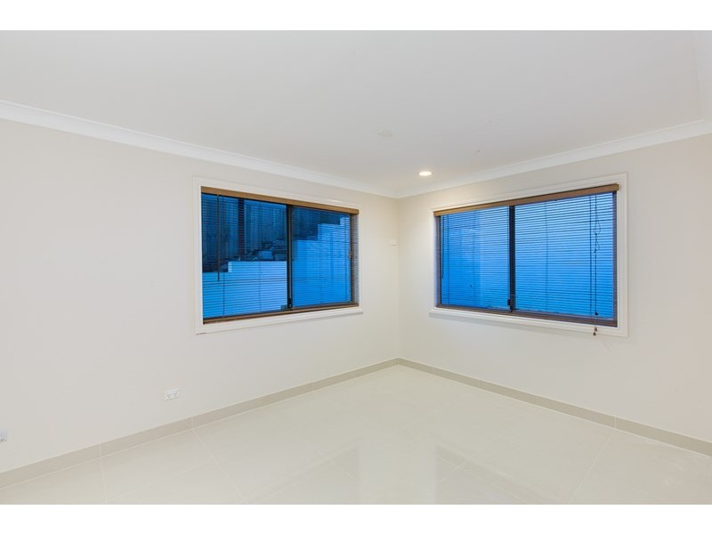 35 Majestic Outlook, Seven Hills QLD 4170