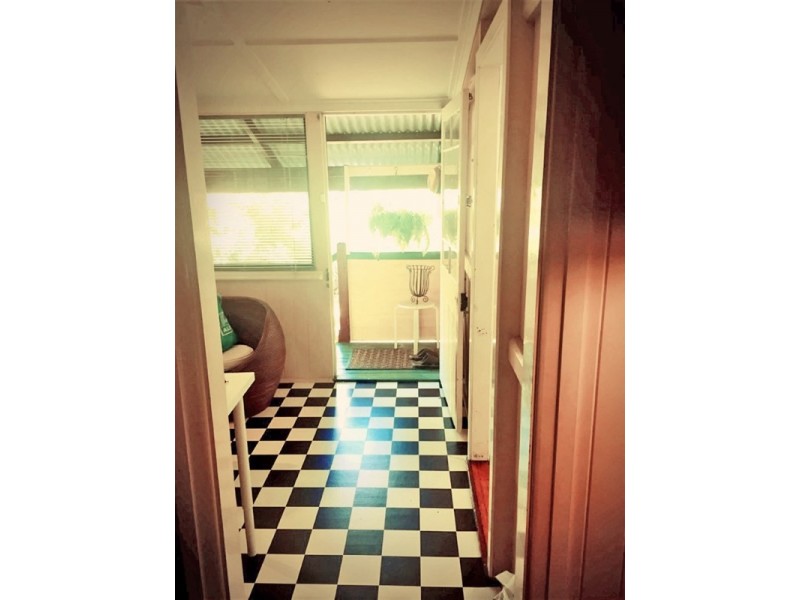 17 Karthina Street, Bulimba QLD 4171