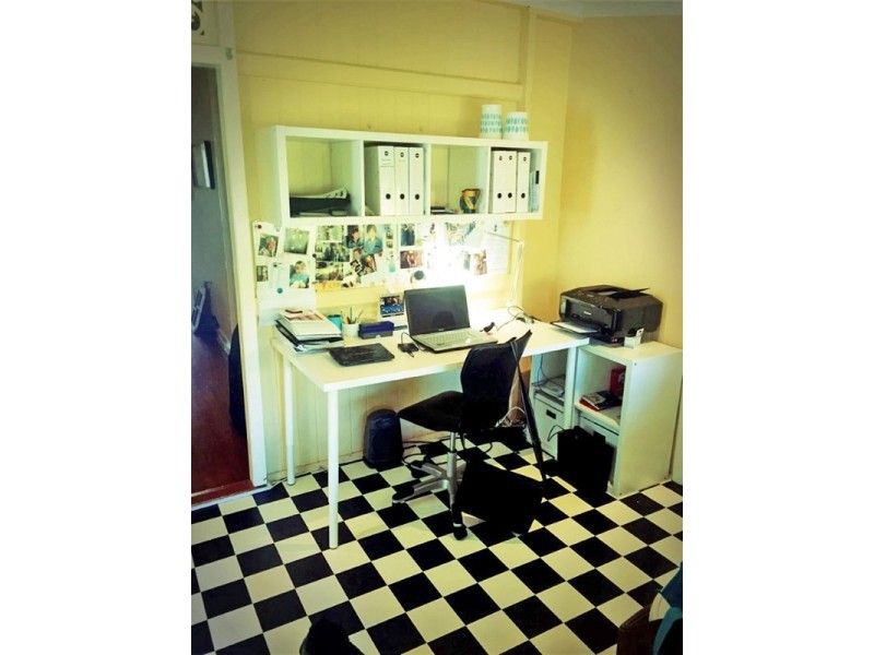 17 Karthina Street, Bulimba QLD 4171