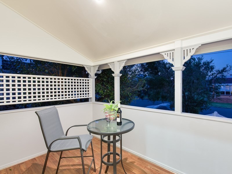 10 Ellesmere Street, Yeronga QLD 4104