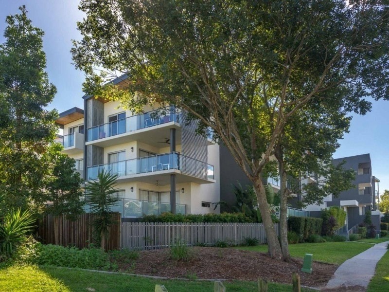 19/2 Barramul Street, Bulimba QLD 4171