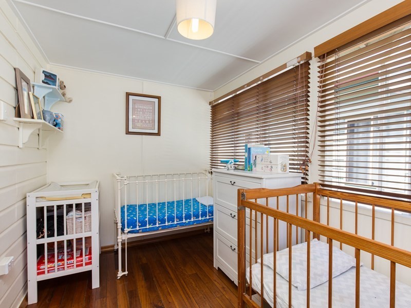 51 Moore Street, Morningside QLD 4170