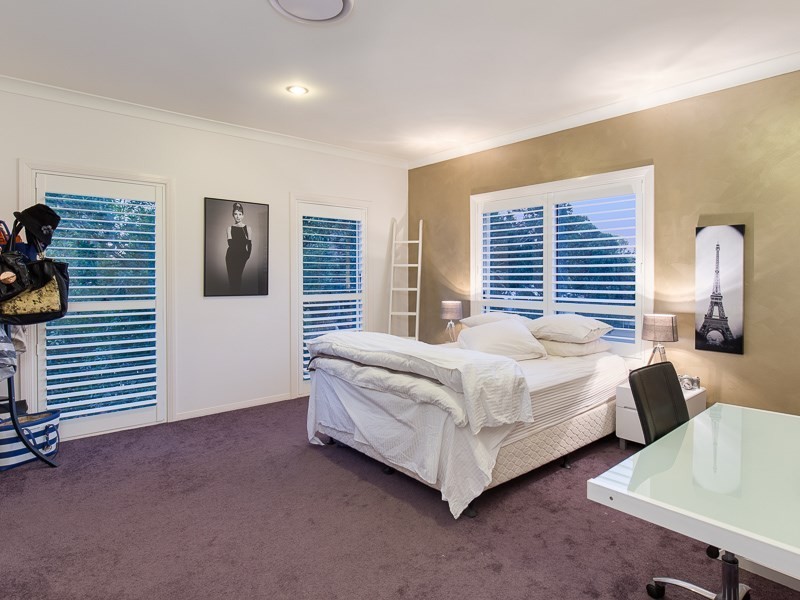 94 Buena Vista Avenue, Coorparoo QLD 4151