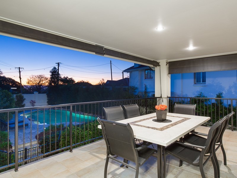 94 Buena Vista Avenue, Coorparoo QLD 4151