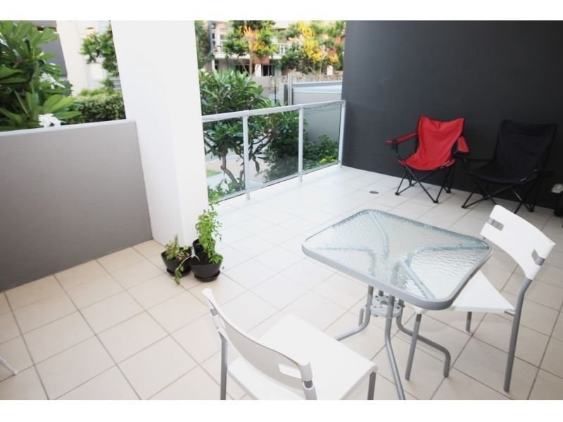 104/43 Love Street, Bulimba QLD 4171