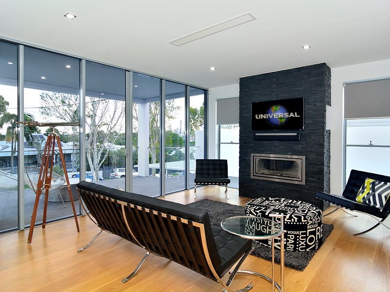 56 Henderson Street, Bulimba QLD 4171