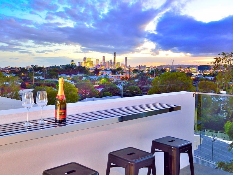 56 Henderson Street, Bulimba QLD 4171