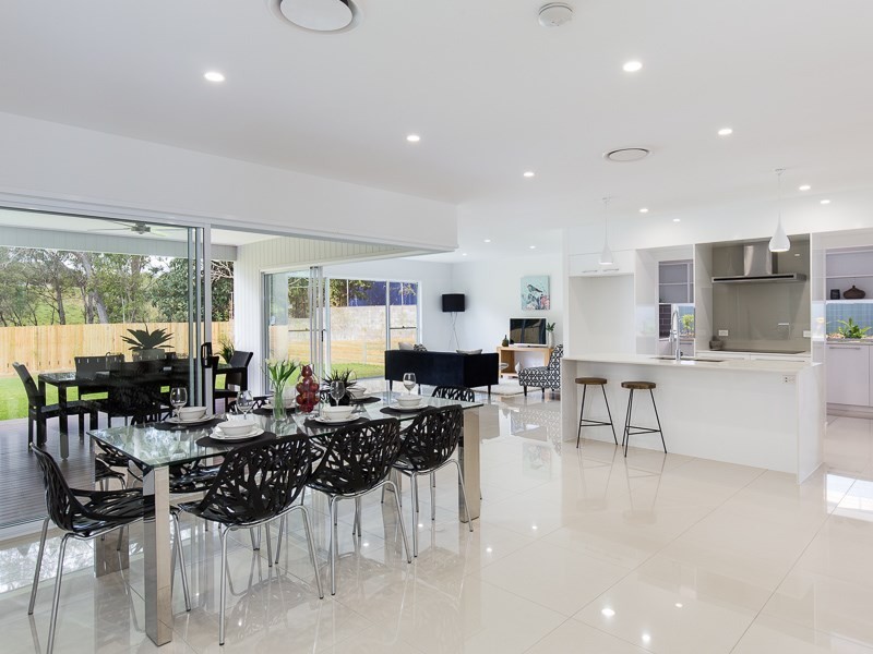 27 Ferol Street, Coorparoo QLD 4151