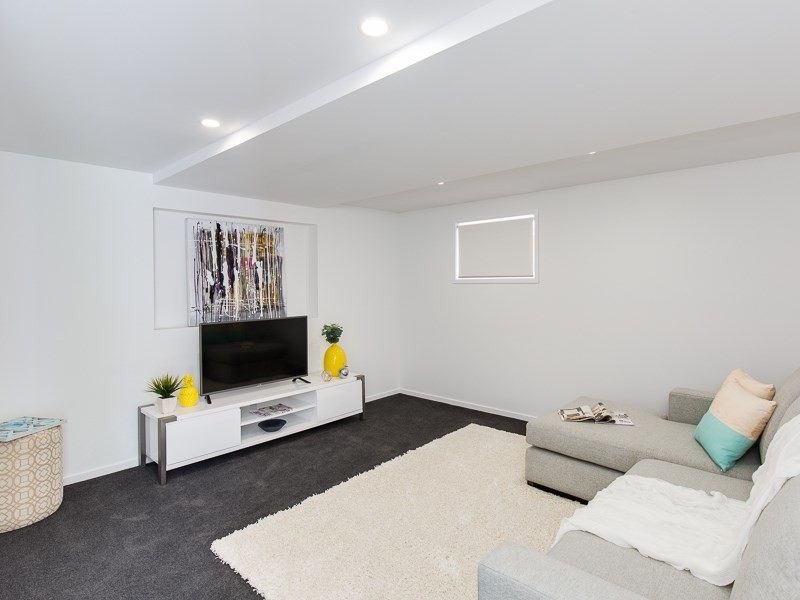 27 Ferol Street, Coorparoo QLD 4151