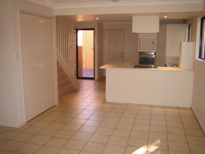 3/77 Bilyana Street, Balmoral QLD 4171