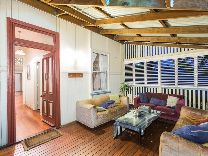 60 Kingsbury Street, Norman Park QLD 4170