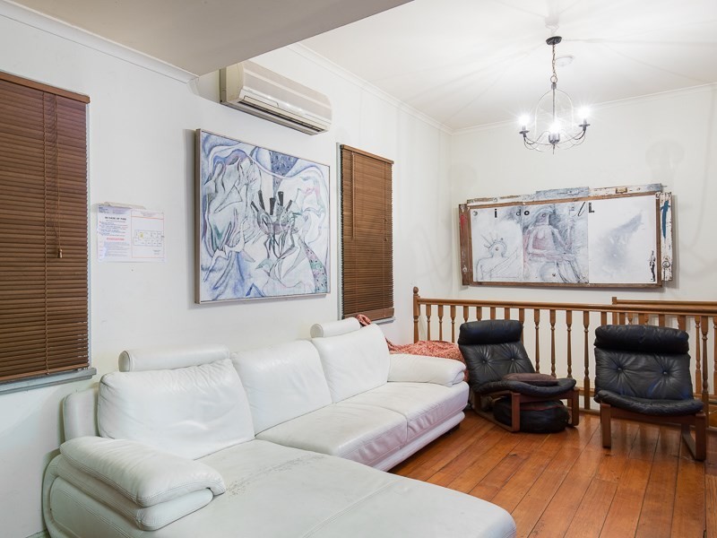 60 Kingsbury Street, Norman Park QLD 4170