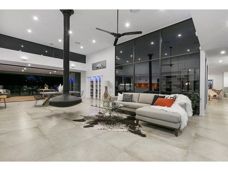 145 Barwon Street, Morningside QLD 4170