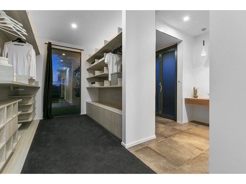 145 Barwon Street, Morningside QLD 4170