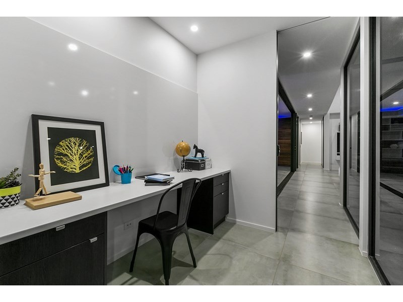 145 Barwon Street, Morningside QLD 4170