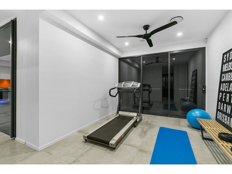 145 Barwon Street, Morningside QLD 4170