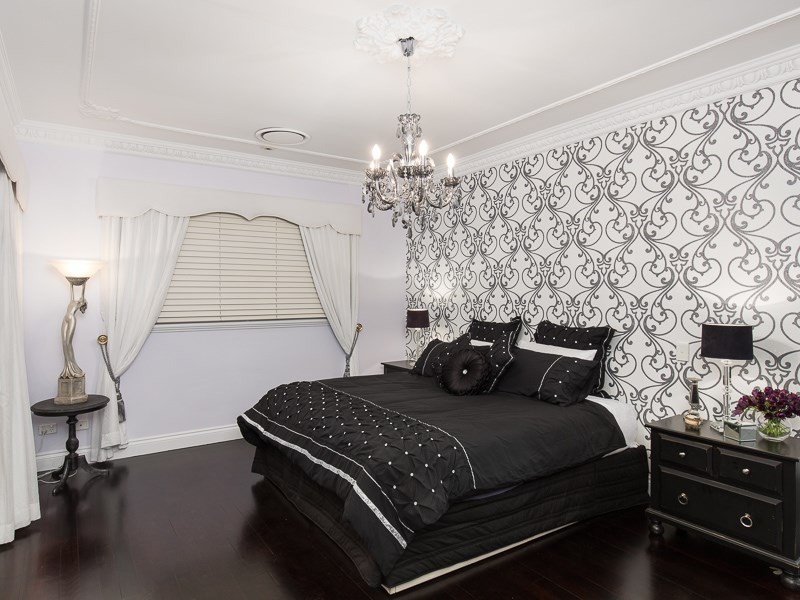 31 Dilkera Street, Balmoral QLD 4171