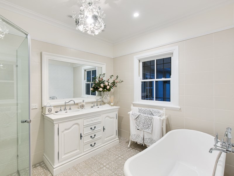 31 Dilkera Street, Balmoral QLD 4171