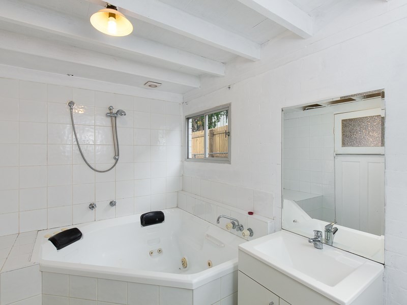 94 Cortis Street, Mount Gravatt East QLD 4122