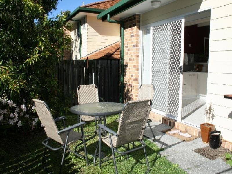 20 Hillside Crescent, Seven Hills QLD 4170