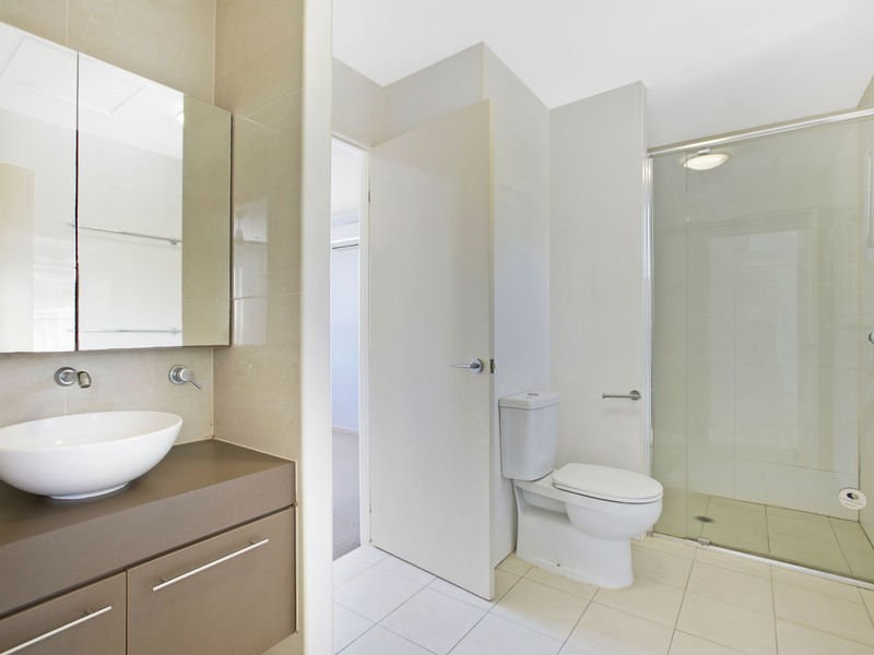 6C TERRACE Street, Toowong QLD 4066