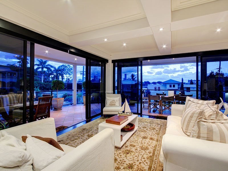 7 Wendell Street, Norman Park QLD 4170