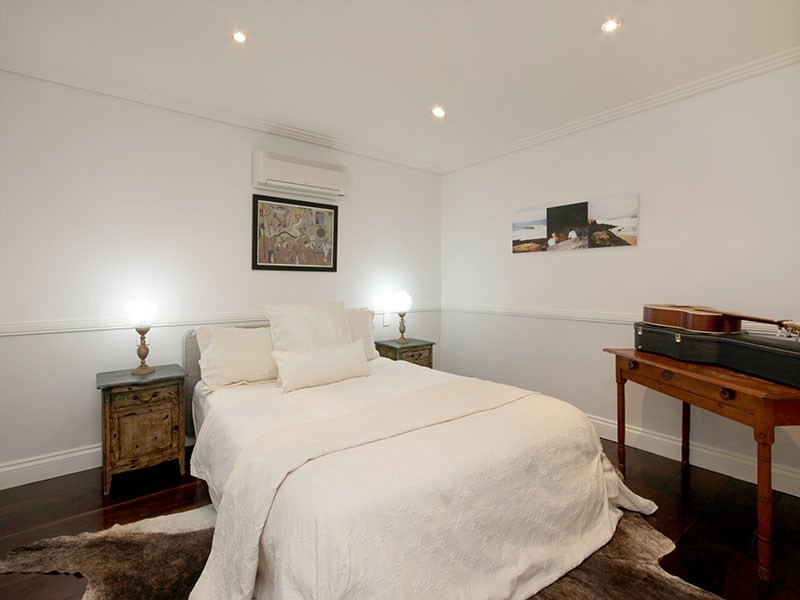 7 Wendell Street, Norman Park QLD 4170