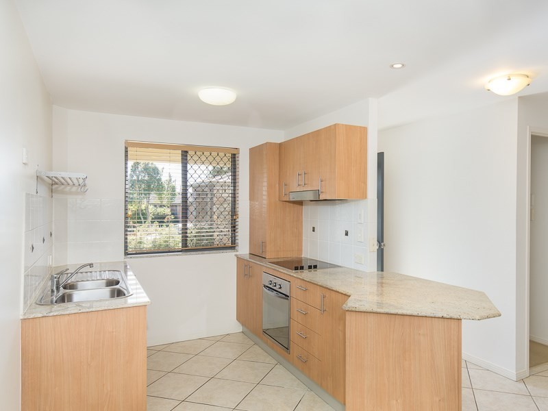 2/53 Bilyana Street, Balmoral QLD 4171