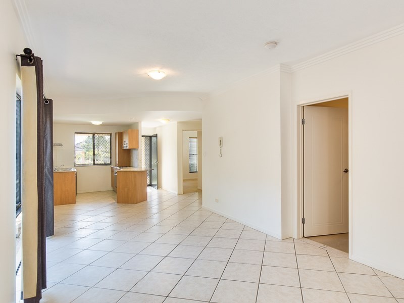2/53 Bilyana Street, Balmoral QLD 4171
