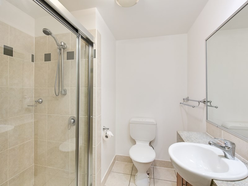 2/53 Bilyana Street, Balmoral QLD 4171