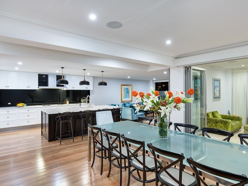 20 Scott Street, Hawthorne QLD 4171