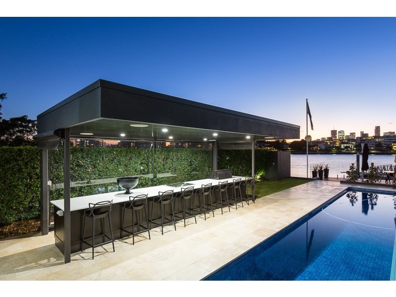 20 Scott Street, Hawthorne QLD 4171