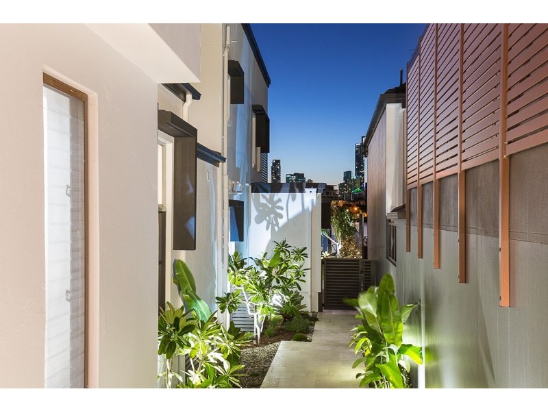 20 Scott Street, Hawthorne QLD 4171