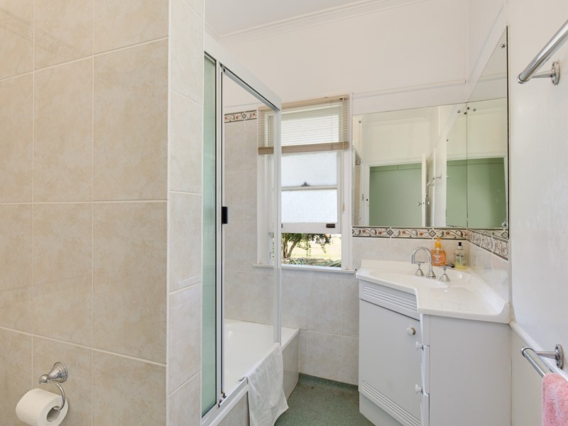 22 Beatty Road, Rocklea QLD 4106