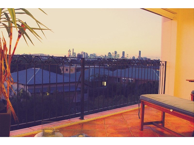 6/19 Rialto Street, Coorparoo QLD 4151