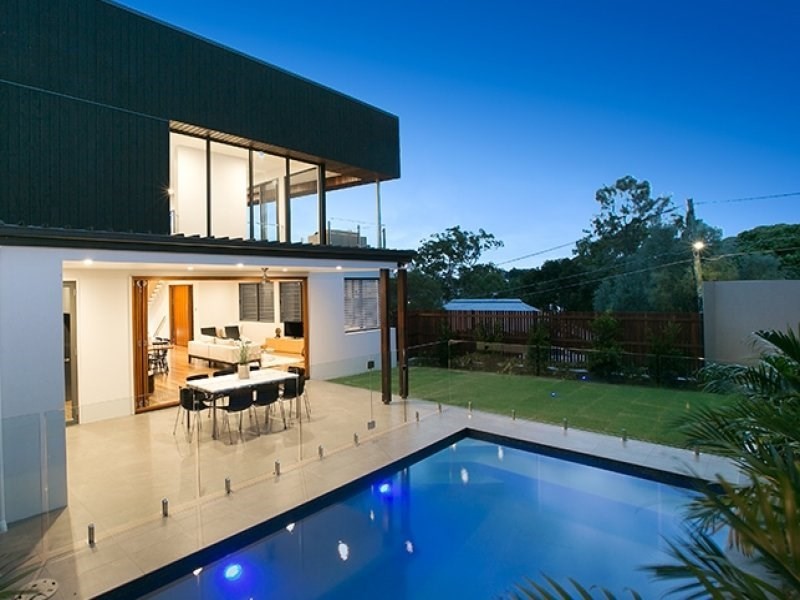 105 Fifth Avenue, Balmoral QLD 4171