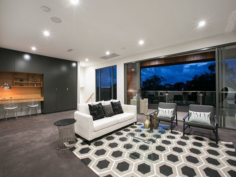 105 Fifth Avenue, Balmoral QLD 4171