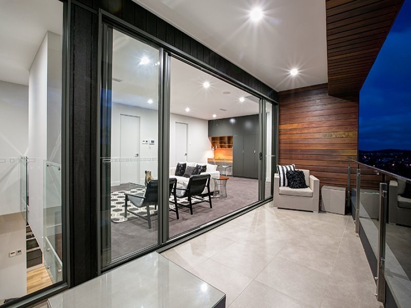 105 Fifth Avenue, Balmoral QLD 4171