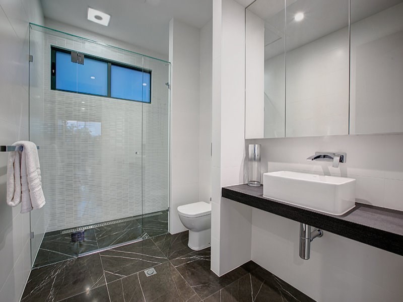 105 Fifth Avenue, Balmoral QLD 4171