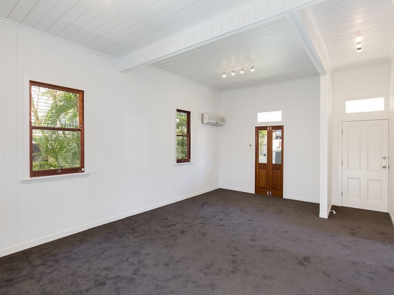 43 Burlington Street, East Brisbane QLD 4169