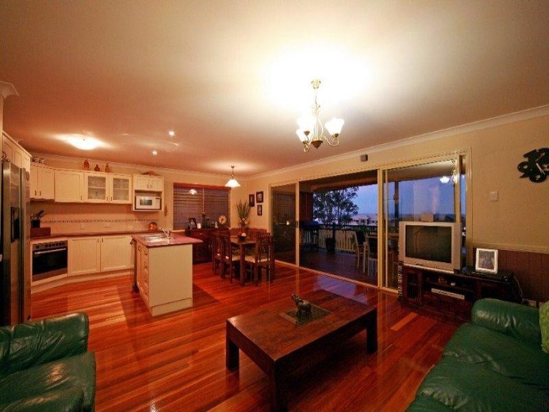 537 Tingal Road, Wynnum QLD 4178