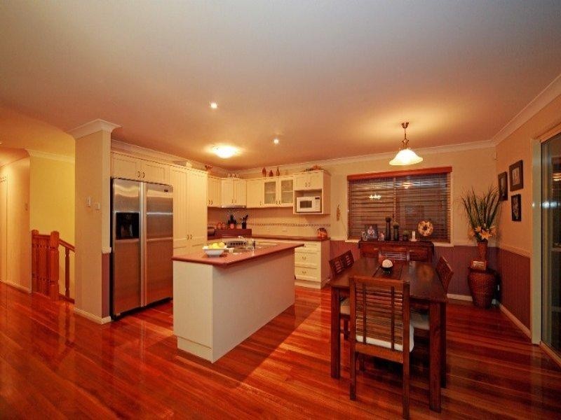 537 Tingal Road, Wynnum QLD 4178