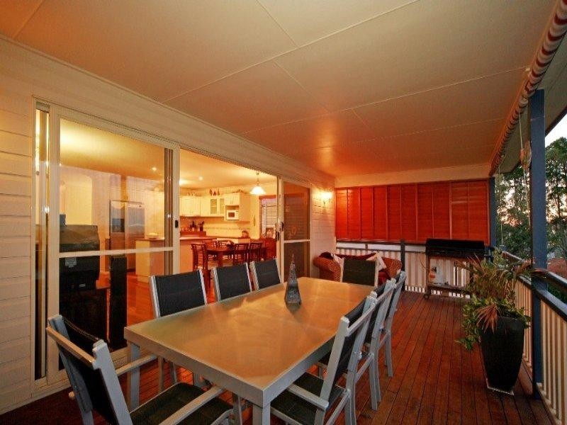 537 Tingal Road, Wynnum QLD 4178