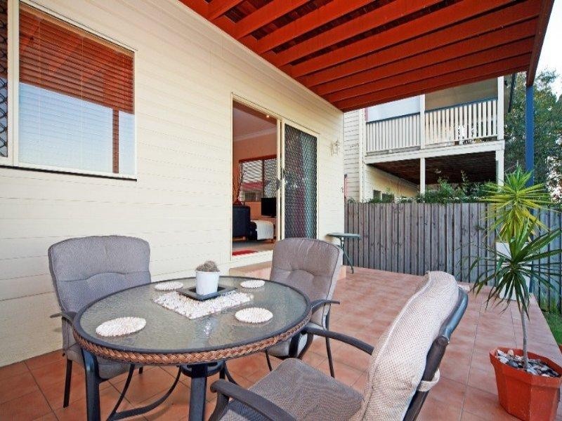 537 Tingal Road, Wynnum QLD 4178